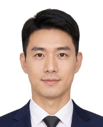 Upload-ready ID photo example