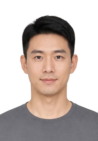 Upload-ready ID photo example
