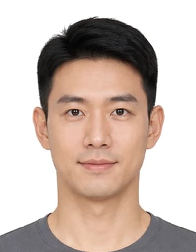 Upload-ready ID photo example